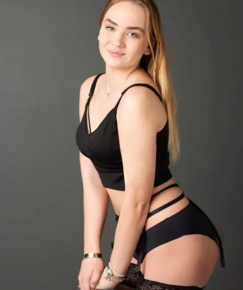 Елизавета, 23 года, 3 размер груди